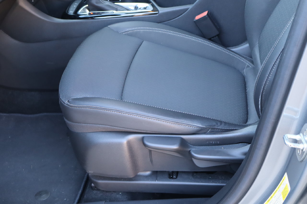 Used 2024 Buick Encore GX Preferred FWD image 14