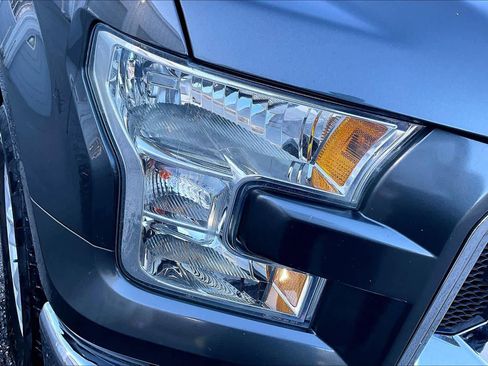 Used 2016 Ford F150 XLT image 26