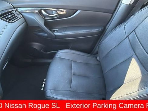Used 2020 Nissan Rogue SL w/ Premium Package image 12