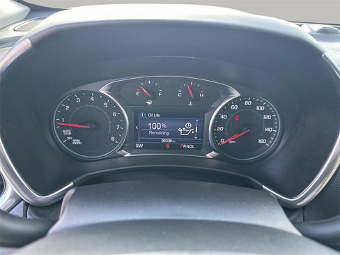 Used 2022 Chevrolet Equinox LT image 19