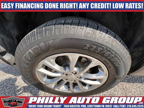 Used 2019 Jeep Cherokee Latitude Plus AWD/4WD image 30