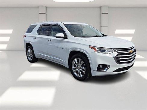 Used 2021 Chevrolet Traverse High Country image 7