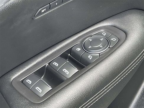 Used 2020 Cadillac XT5 Premium Luxury image 12