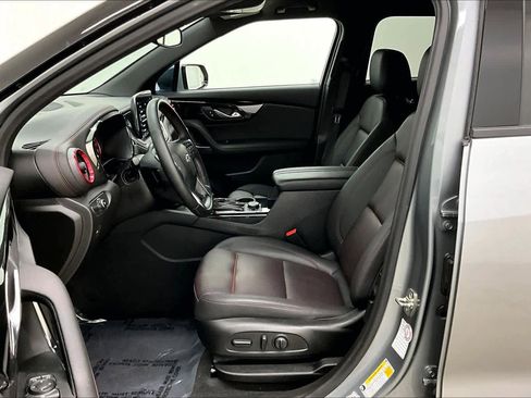 Used 2025 Chevrolet Blazer RS image 7
