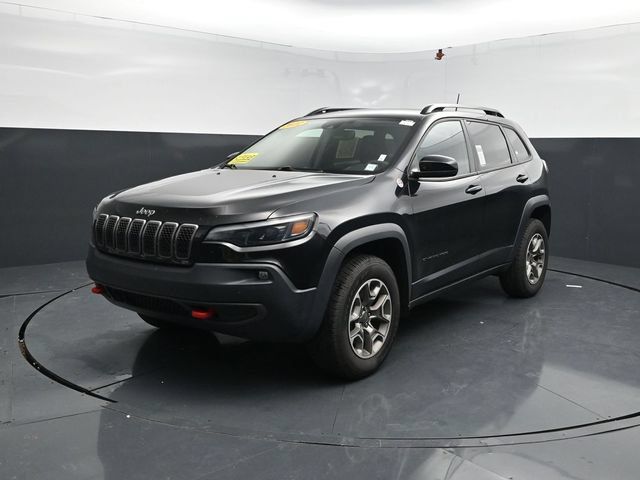Used 2022 Jeep Cherokee Trailhawk AWD/4WD image 3