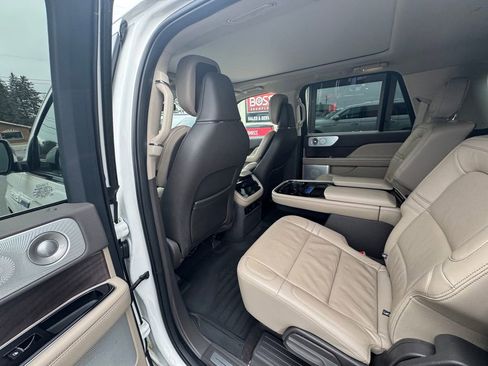 Used 2024 Lincoln Navigator L Reserve w/ Equipment Group 201A image 60