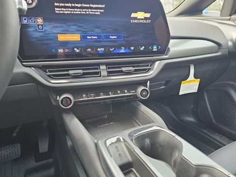 New 2026 Chevrolet Equinox EV RS image 16