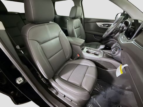New 2025 Chevrolet Blazer LT w/ Sound & Technology Package image 28