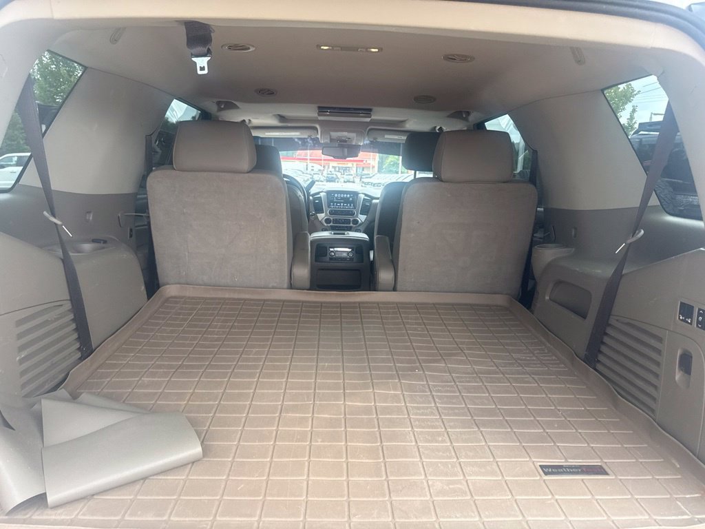 Used 2020 GMC Yukon SLT w/ Premium Edition RWD image 27