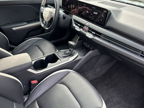Used 2025 Kia K4 GT-Line Turbo image 18