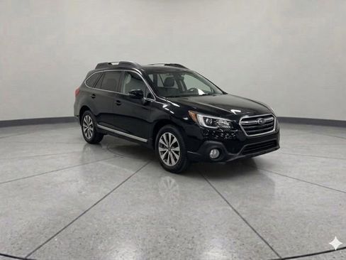 Used 2018 Subaru Outback 3.6R Touring w/ Popular Package #3 image 3