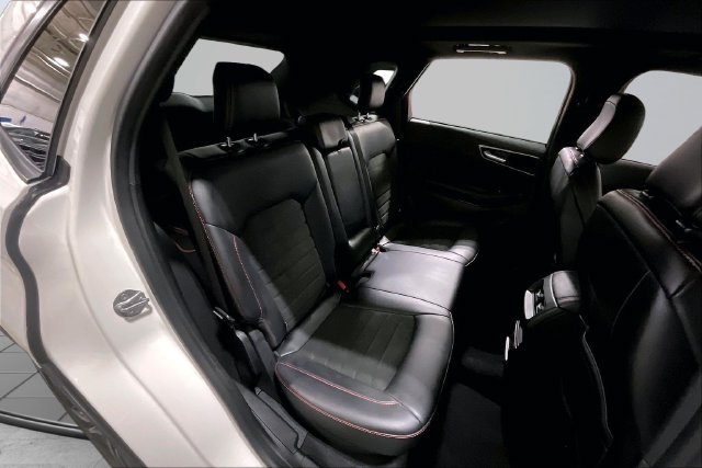 Used 2024 Ford Edge ST-Line AWD/4WD image 29