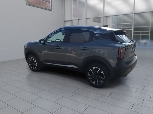 New 2026 Nissan Kicks SV w/ SV Premium Package image 6