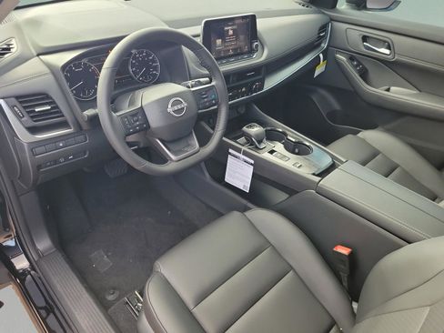 New 2026 Nissan Rogue SV w/ SV Premium Package image 22