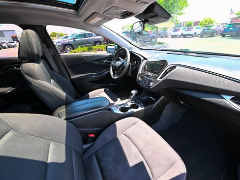 Used 2024 Chevrolet Malibu LT FWD image 23