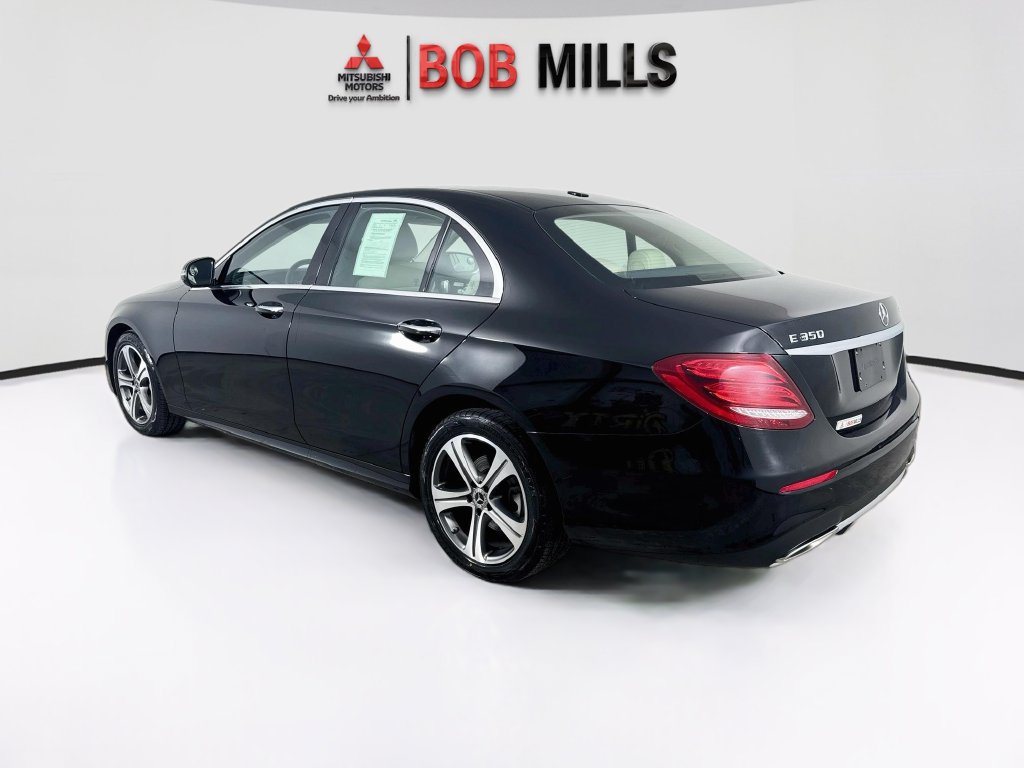 Used 2020 Mercedes-Benz E 350 4MATIC Sedan image 5