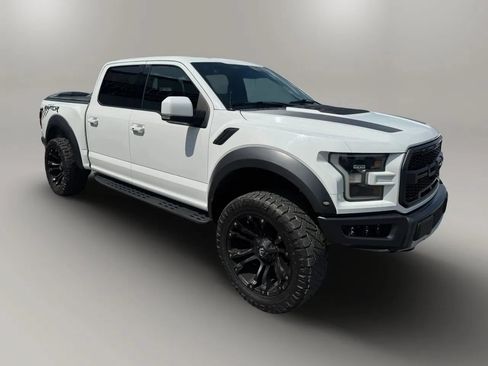 Used 2018 Ford F150 Raptor w/ Equipment Group 802A Luxury AWD/4WD image 6
