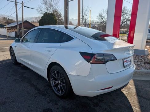 Used 2018 Tesla Model 3 Long Range image 5