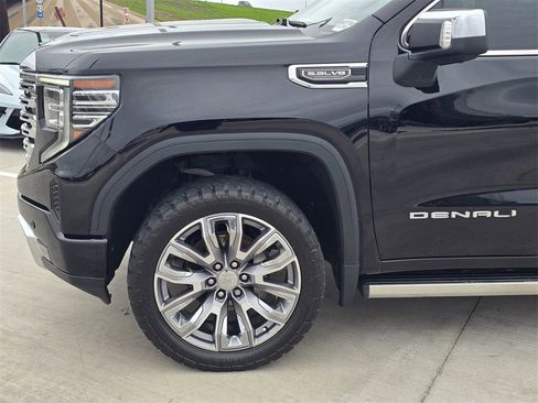 Used 2022 GMC Sierra 1500 Denali w/ Denali Reserve Package image 7