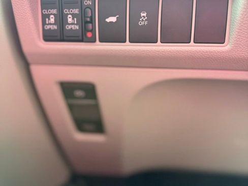 Used 2026 Honda Odyssey EX-L image 36