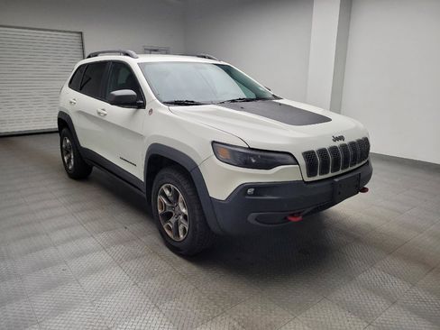 Used 2019 Jeep Cherokee Trailhawk w/ Cold Weather Group AWD/4WD image 13