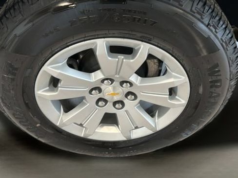 Used 2022 Chevrolet Colorado LT AWD/4WD image 18