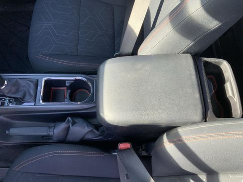 Used 2017 Toyota Tacoma TRD Off-Road image 46