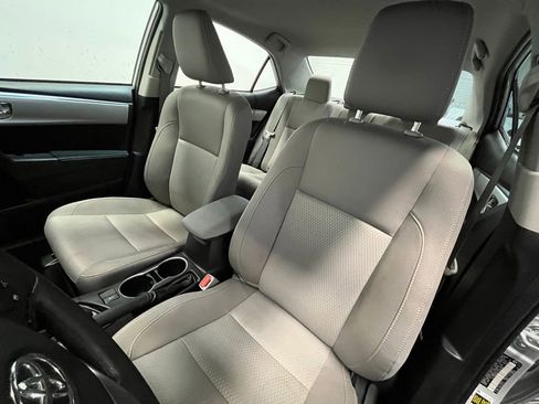 Used 2014 Toyota Corolla LE FWD image 11