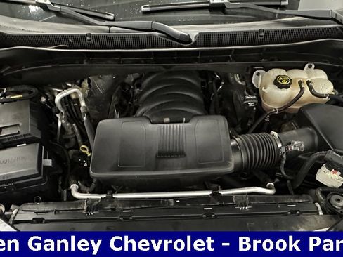 Used 2021 Chevrolet Suburban LT image 26