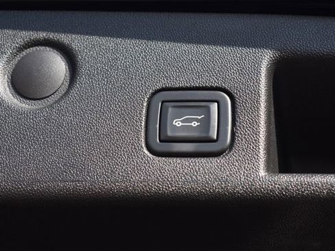 Certified 2023 Chevrolet Equinox RS w/ RS Leather Package AWD/4WD image 20