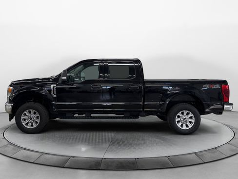 Used 2022 Ford F250 XLT image 3