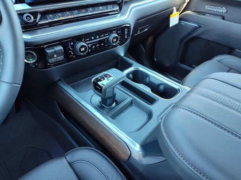 New 2026 Chevrolet Silverado 1500 High Country image 14