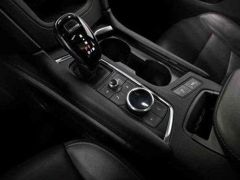 Certified 2023 Cadillac XT6 Sport image 37