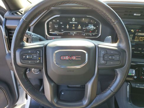 Used 2022 GMC Sierra 1500 AT4 w/ AT4 Premium Package AWD/4WD image 20