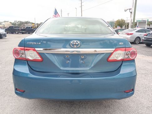 Used 2013 Toyota Corolla LE FWD image 6