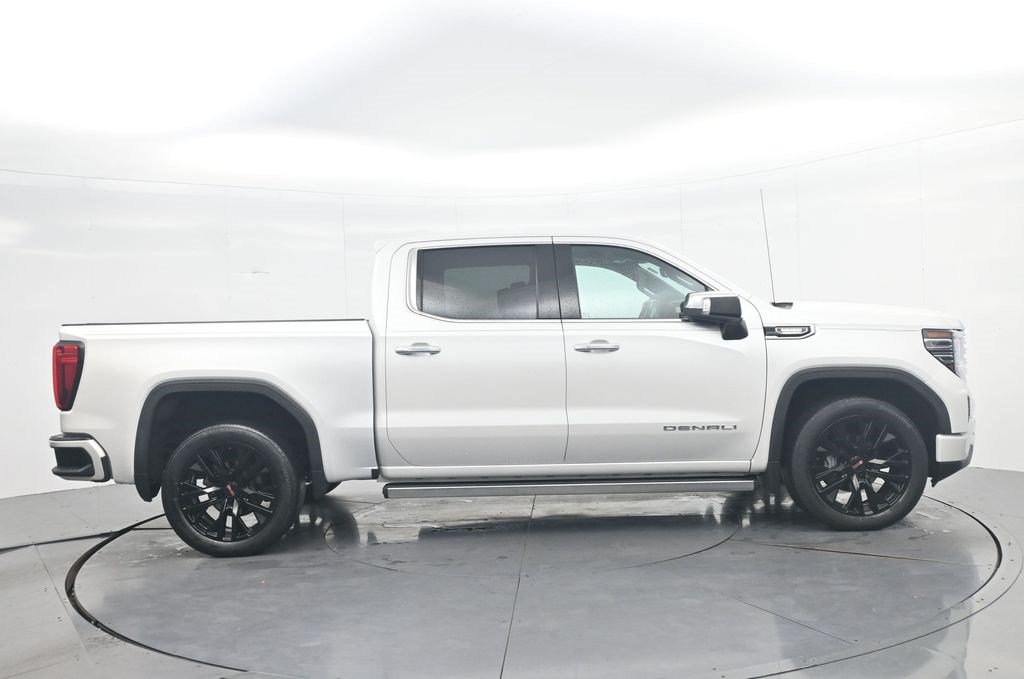 Used 2022 GMC Sierra 1500 Denali w/ Denali Reserve Package RWD image 4