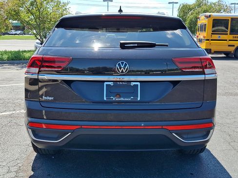 Used 2021 Volkswagen Atlas Cross Sport S FWD image 5