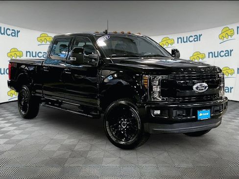 Used 2019 Ford F250 Lariat w/ Lariat Ultimate Package AWD/4WD image 1