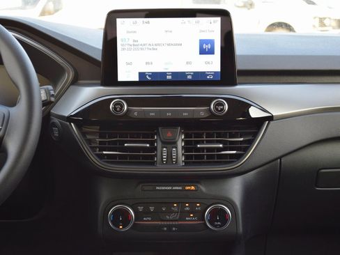 New 2026 Ford Escape Active image 11