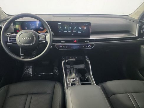 Certified 2025 Kia Sorento EX image 21