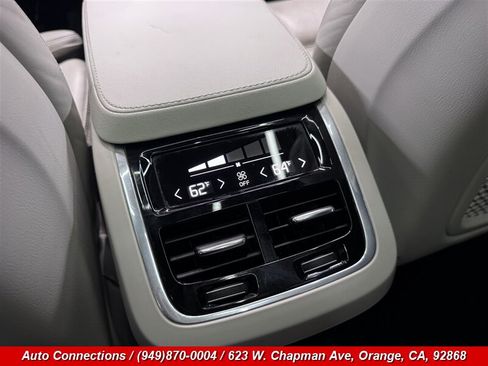 Used 2016 Volvo XC90 T6 Inscription w/ Vision Package AWD/4WD image 30