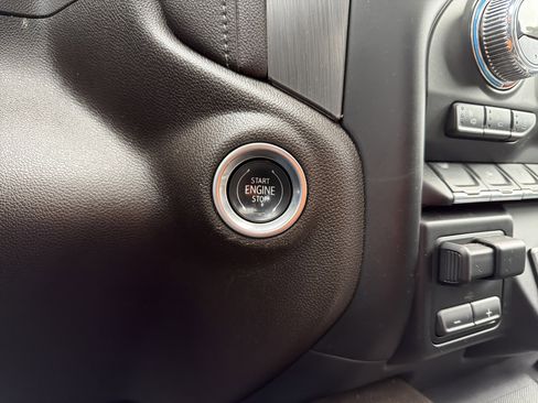 Used 2022 GMC Sierra 1500 Denali w/ Denali Premium Package image 21