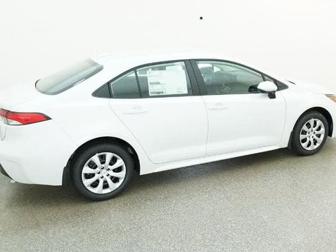 New 2026 Toyota Corolla LE image 10