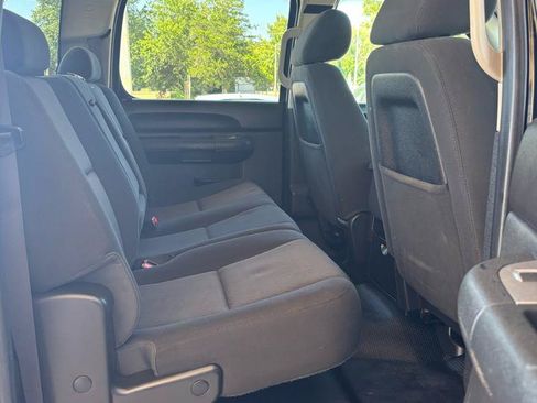 Used 2013 Chevrolet Silverado 2500 LT AWD/4WD image 7