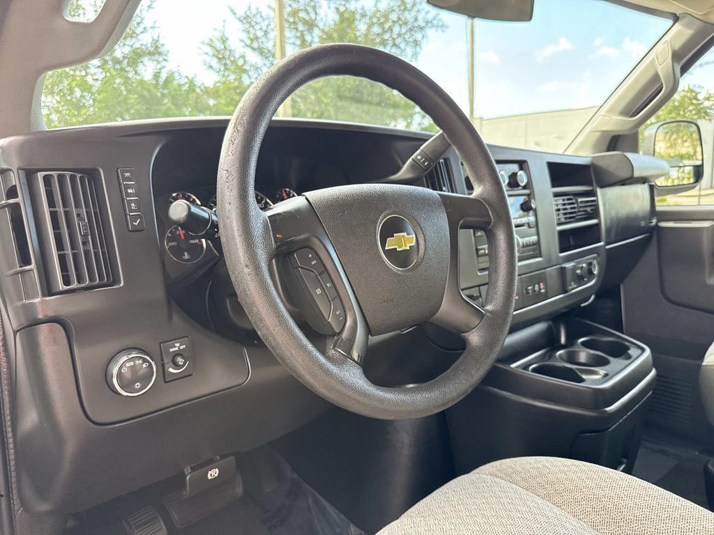 Used 2016 Chevrolet Express 3500 LT w/ LT Preferred Equipment Group RWD image 19