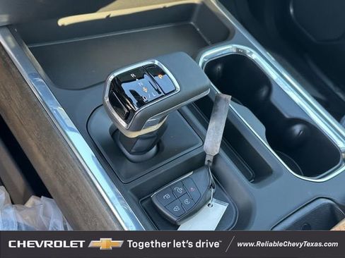 New 2026 Chevrolet Silverado 1500 High Country AWD/4WD image 23