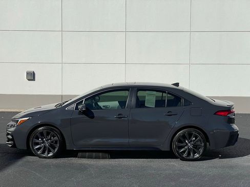 Used 2024 Toyota Corolla LE image 2