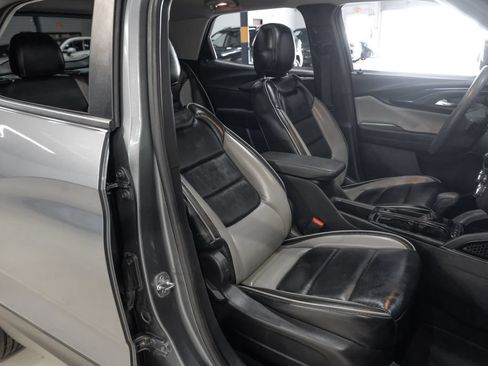 Used 2021 Chevrolet TrailBlazer LT w/ Sun and Liftgate Package FWD image 32