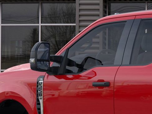 New 2026 Ford F250 XL w/ XL Chrome Package image 20