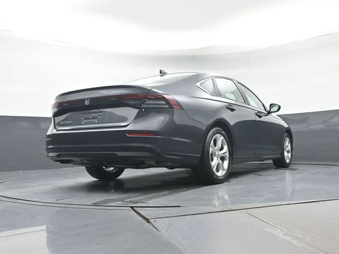 Certified 2023 Honda Accord LX image 31